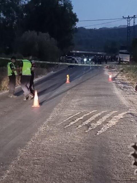 Mersin’de yaşanan ve yol verme meselesi nedeniyle çıktığı iddia edilen