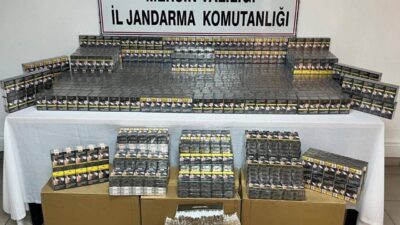 Mersin’de jandarma ekipleri tarafından düzenlenen operasyonda kaçak sigara ticaretine karıştıkları