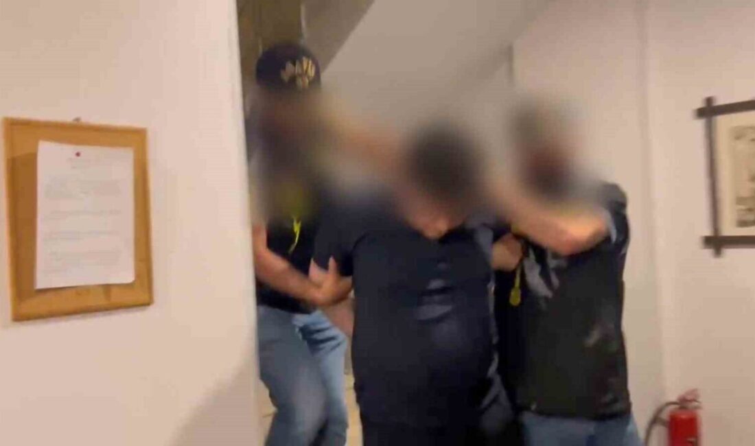 Mersin’dеki Mezitli ilçesinde gerçekleştirilen ortak operasyonla, uluslararası uyuşturucu kaçakçılığı suçuyla