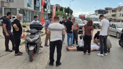 Düzce’nin İstanbul Caddesi’nde meydana gelen olayda, bir motosiklet sürücüsü, bir