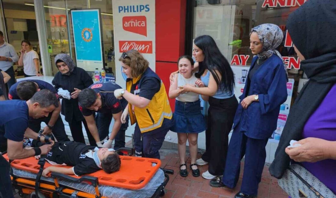 Karadeniz Ereğli ilçesinde, Müftü Mahallesi Meydanbaşı Caddesi’nde meydana gelen trafik