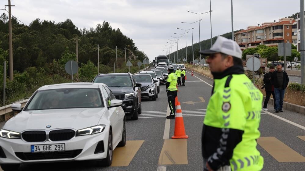 Muğla’da Kurban Bayramı tatili boyunca trafik yoğunluğu doruk noktasına ulaşırken,