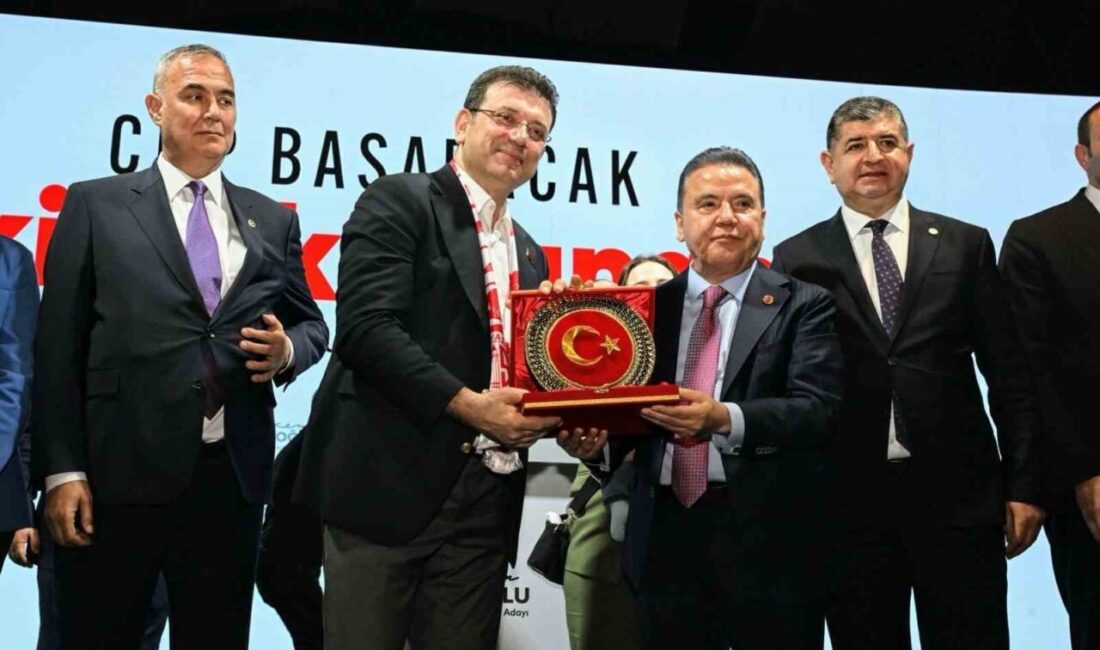 Antalya Büyükşehir Belediye Başkanı Muhittin Böcek, Antalya Cumhuriyet Başsavcılığı’nın yürüttüğü