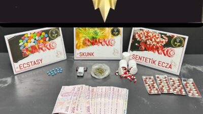 İzmir’in Konak ilçesinde, Konak İlçe Emniyet Müdürlüğü ve Narkotik Suçlarla