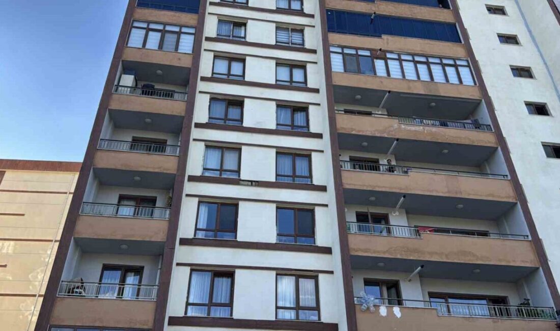 Nevşehir’de bir apartmanın 5. katından düşen 2 yaşındaki bir çocuk