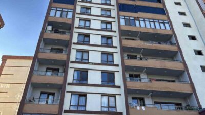 Nevşehir’de bir apartmanın 5. katından düşen 2 yaşındaki bir çocuk