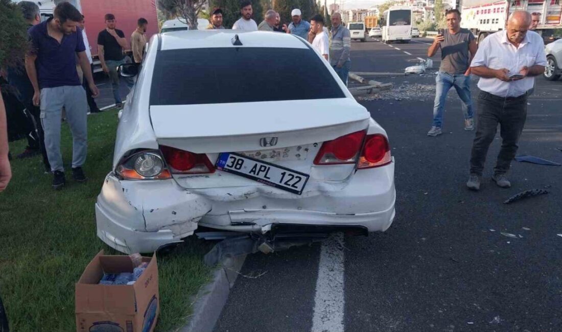 Nevşehir’de meydana gelen zincirleme trafik kazasında 4 aracın karıştığı olayda