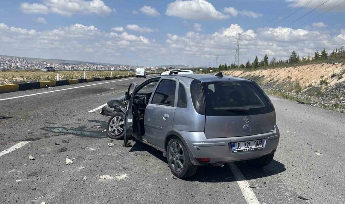 Niğde-Kayseri karayolunda meydana gelen trafik kazasında 4 kişi yaralandı. Kaza,