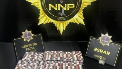 Niğde’de polis ekiplerinin yaptığı operasyonlarda çeşitli uyuşturucu maddeler ele geçirildi