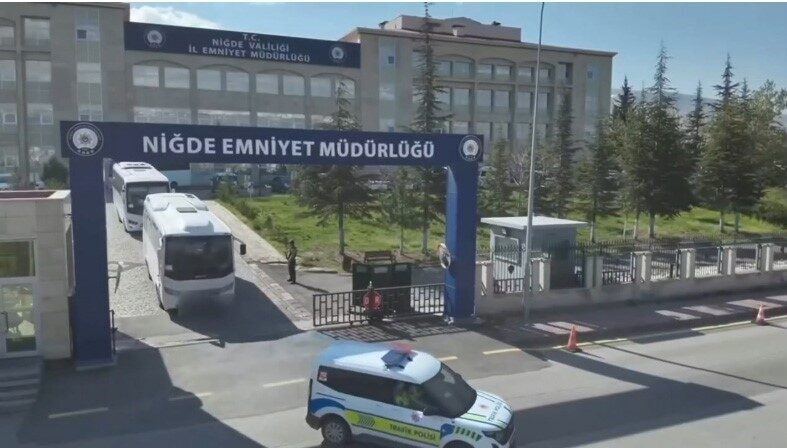 Niğde’de, Niğde Cumhuriyet Başsavcılığı tarafından yürütülen operasyonda, Niğde İl Emniyet