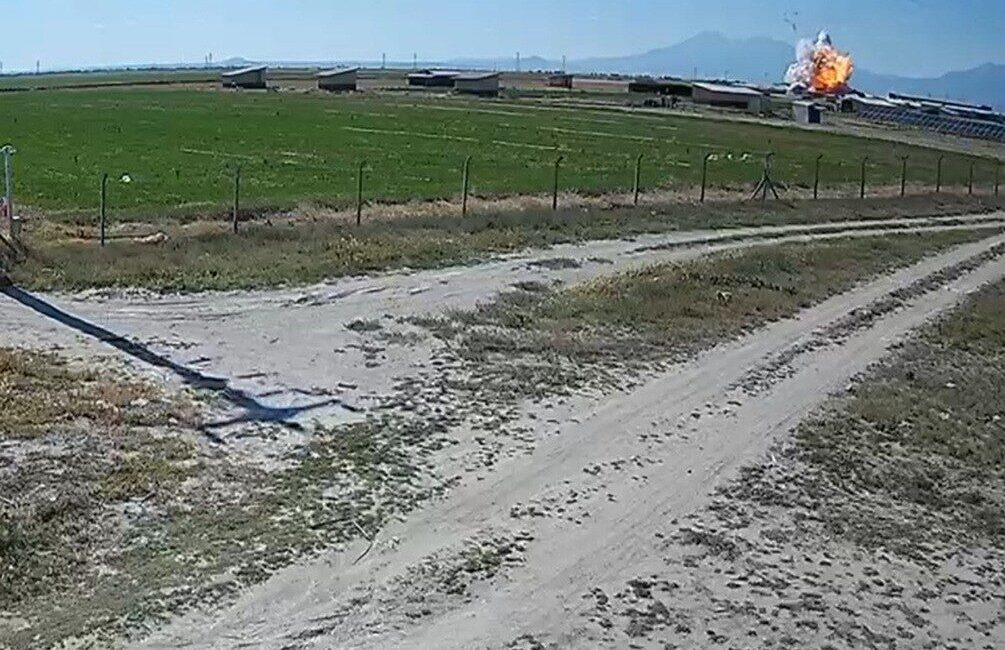Niğde’nin Bor ilçesindeki havai fişek fabrikasında meydana gelen patlamada bir