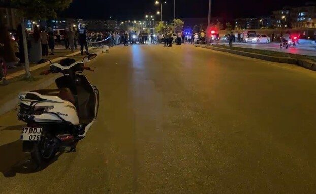Nizip ilçesinde iki motosikletin çarpışması sonucu meydana gelen kaza, 4
