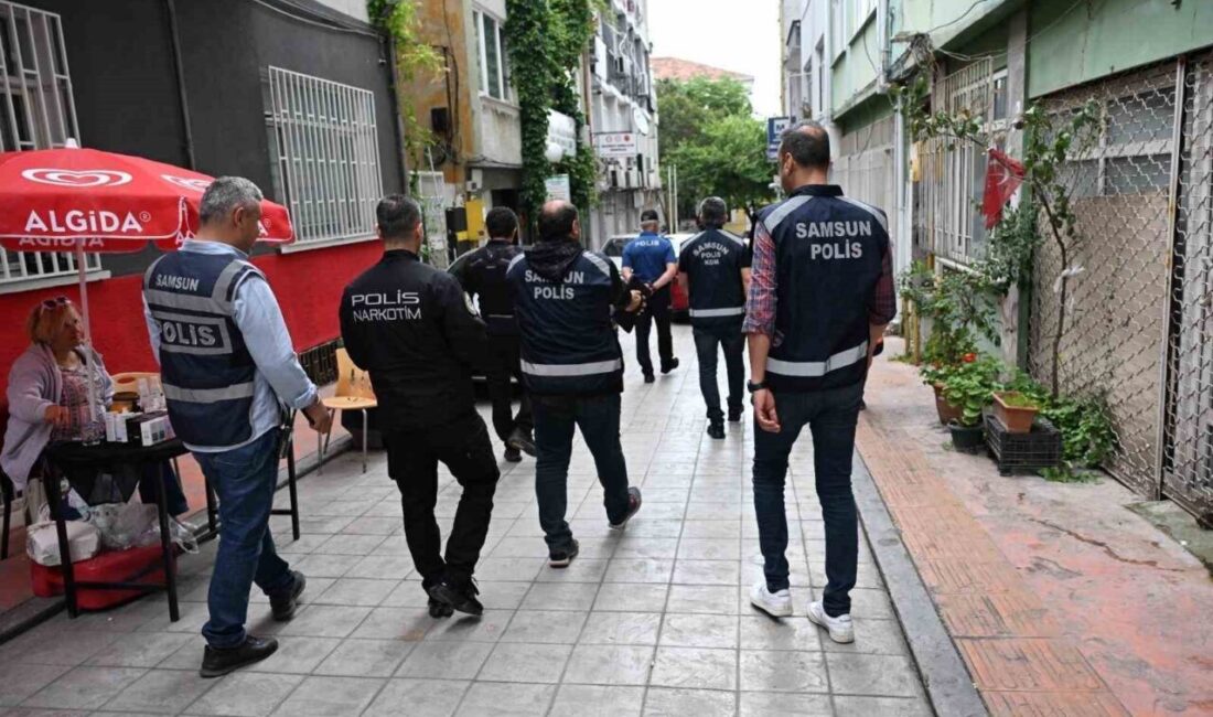 Samsun’da öğrencilerin güvenliğini sağlamaya yönelik yapılan denetimlere, 72 ekip ve