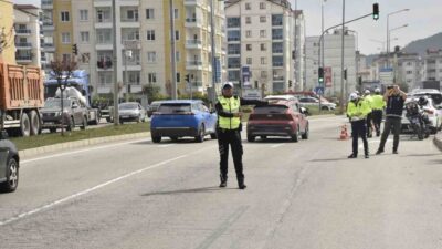 Ordu’da trafik kazalarını azaltmaya yönelik gerçekleştirilen denetimlerde son 2 haftada