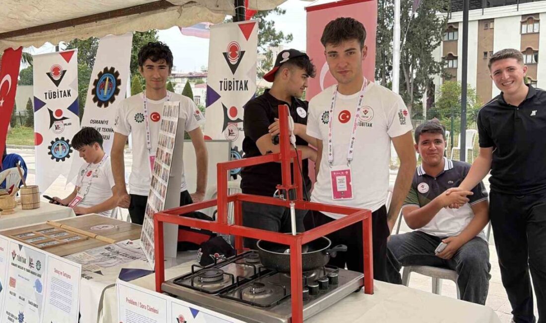 Osmaniye ilinde düzenlenen TÜBİTAK 4006-C Bilim Fuarları Festivali, öğrenciler tarafından