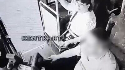 Alanya ilçesinde bir gazi eşinin, ücretsiz ulaşım kartının okunamaması nedeniyle