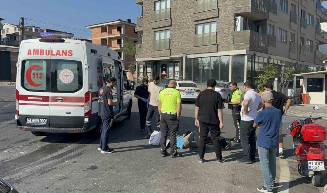 Kocaeli’nin Darıca ilçesinde meydana gelen trafik kazasında otomobil ile motosiklet