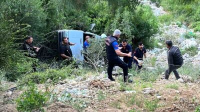 Kadirli ilçesine bağlı Çiğdemli Köyü yakınlarında meydana gelen bir trafik