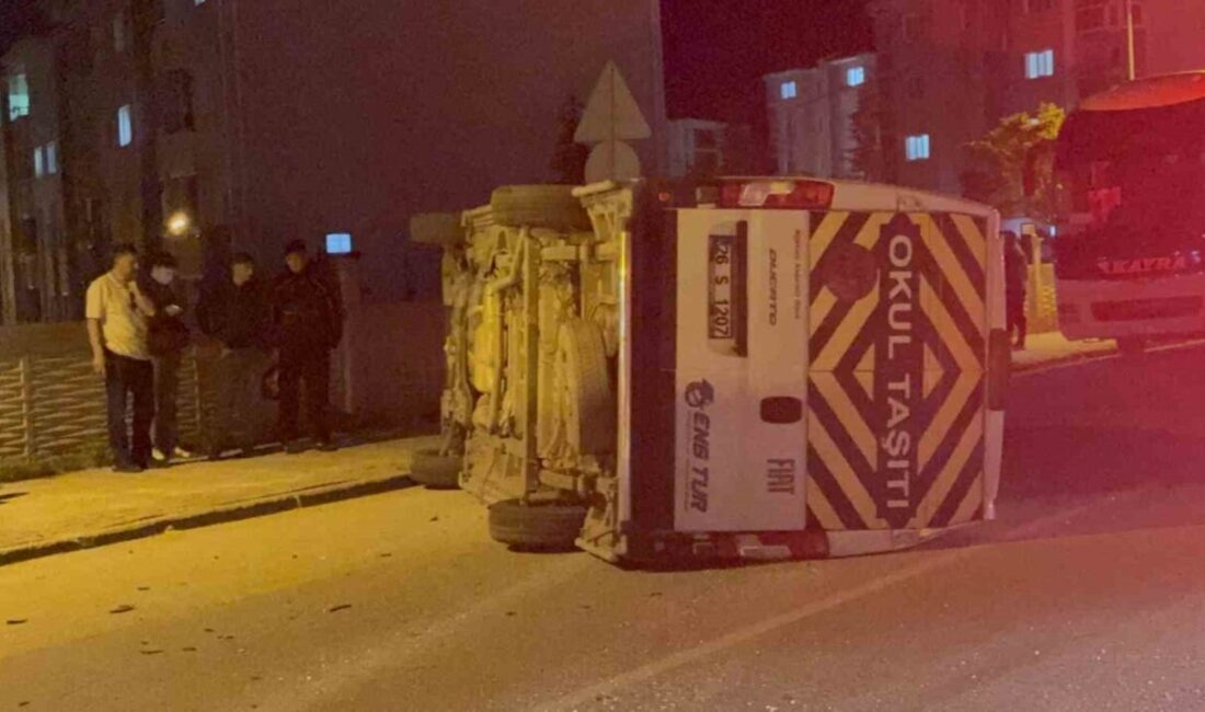 Eskişehir’de meydana gelen bir trafik kazasında, bir işçi servisi yandan