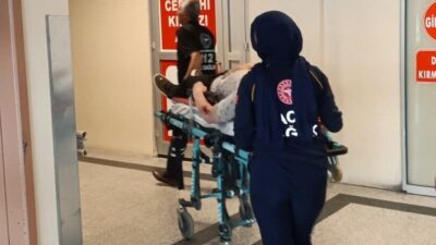 Adıyaman’da meydana gelen bir trafik kazasında otomobil ile motosiklet çarpıştı