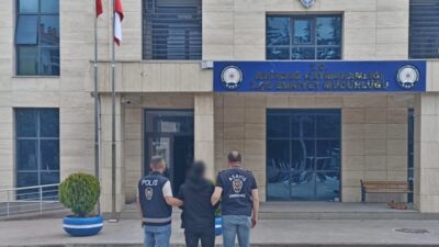 Afyonkarahisar’da, polisin başarılı takibi sonucu, 39 ayrı suçtan aranan ve