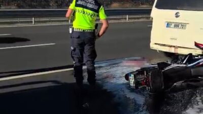 Kuzey Marmara Otoyolu’nda meydana gelen trafik kazasında, panelvandan arkadan çarpan
