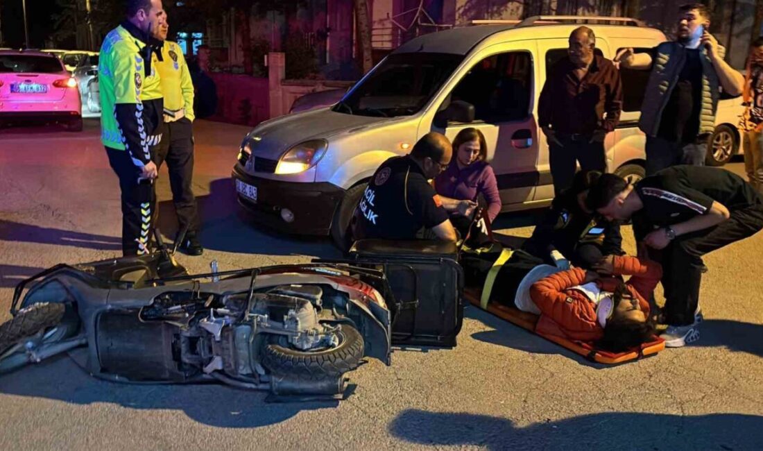 Aksaray ilinde meydana gelen bir olayda, bir motokurye kavşaktan çıkan