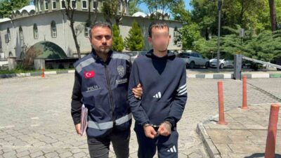 Samsun’un İlkadım ilçesinde meydana gelen olayda, park halindeki motosikletlere zarar
