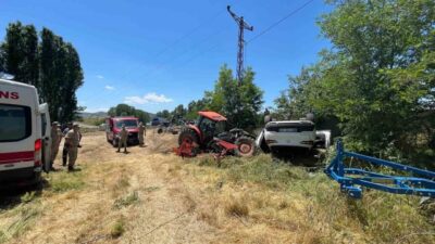 Bingöl’ün Genç ilçesinde, park halindeki bir traktöre çarpan aracın devrilmesi
