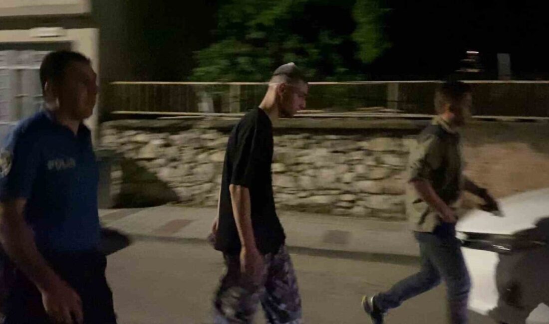 İnegöl ilçesinde bulunan bir çocuk parkında gençlere karşı gerçekleştirilen pompalı