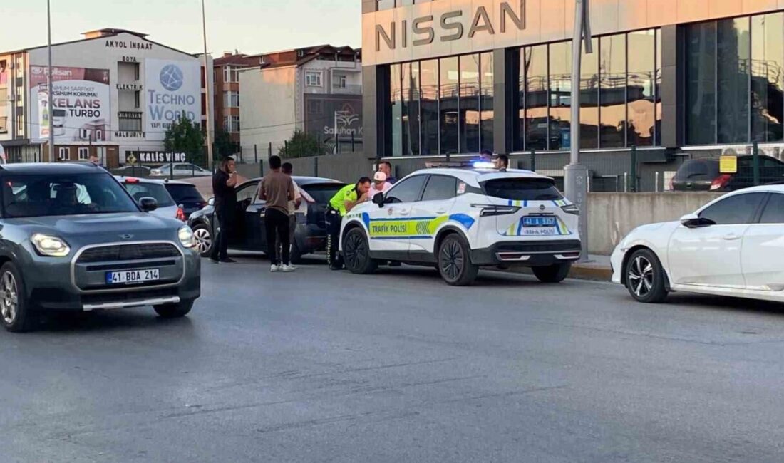 Kartepe ilçesinde arka arkaya iki araca çarpan ve daha sonra