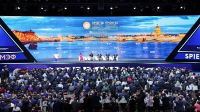 Rusya Devlet Başkanı Vladimir Putin, Ukrayna Devlet Başkanı Vladimir Zelenskiy’in