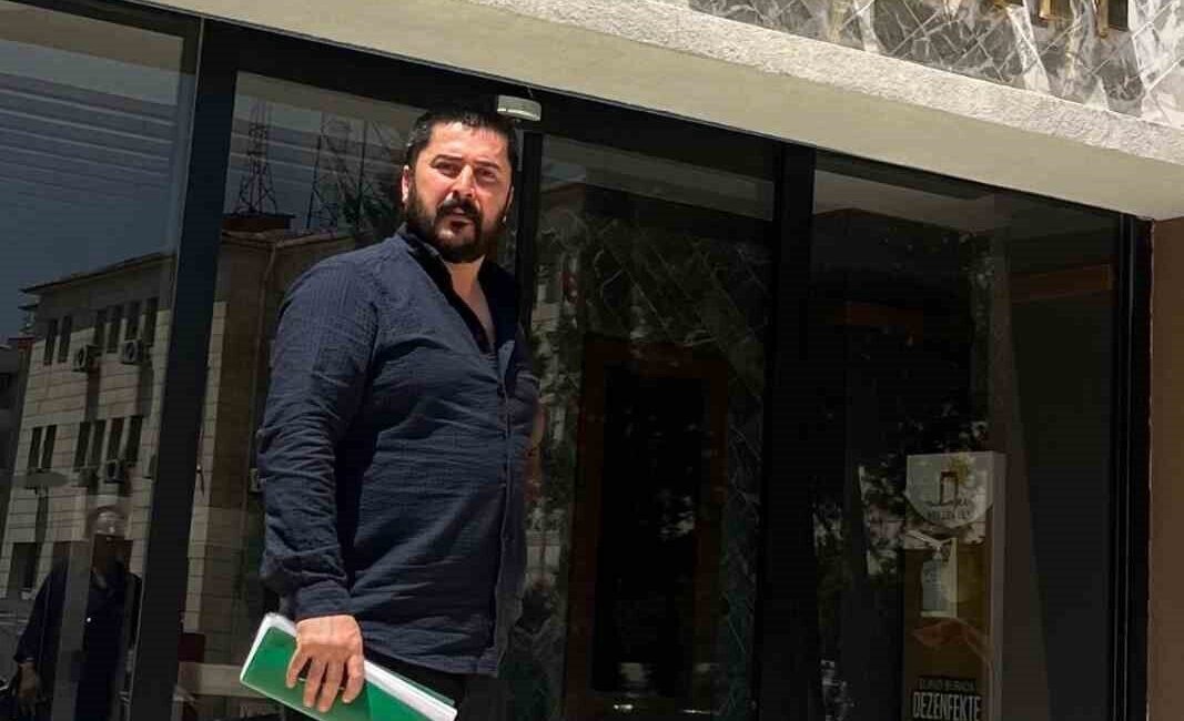 Mardin Barosu’na kayıtlı avukat Mehmet Demir, Koç Holding Onursal Başkanı