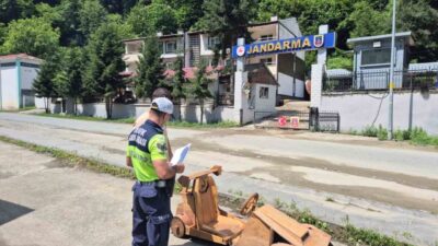 Rize’nin Çamlıhemşin ilçesine bağlı olan Ayder Yaylası’nda tamamen ahşaptan üretilen