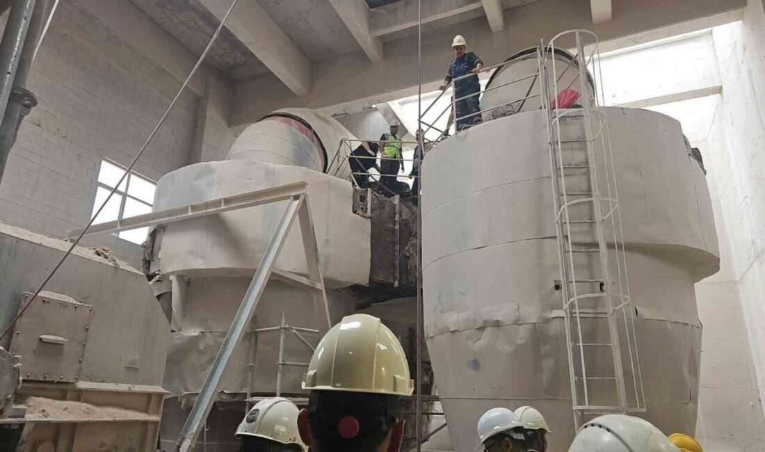 Bilecik’te bulunan bir çimento fabrikasında meydana gelen olayda, 3,5 metre