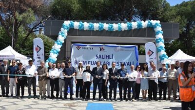 Manisa’nın Salihli ilçesinde düzenlenen 4006-C Salihli Bilim Fuarları Festivali, TÜBİTAK