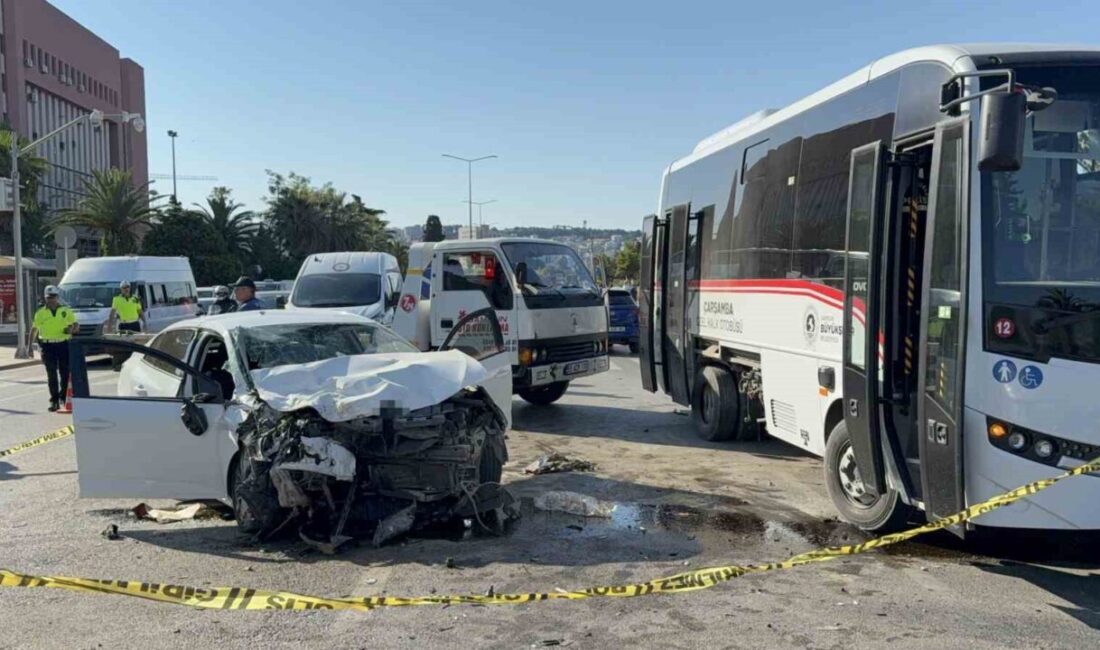 Samsun’un İlkadım ilçesinde meydana gelen trafik kazasında otomobil ile özel