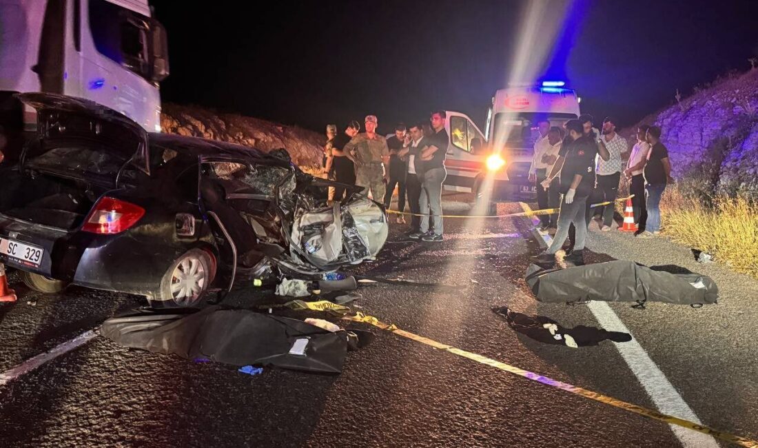Şanlıurfa’da meydana gelen trafik kazasında iki otomobilin çarpışması sonucu 2