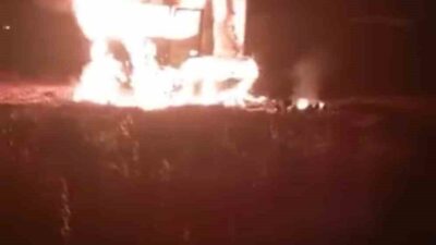 Şanlıurfa’nın Siverek ilçesinde seyir halinde olan bir tırda meydana gelen