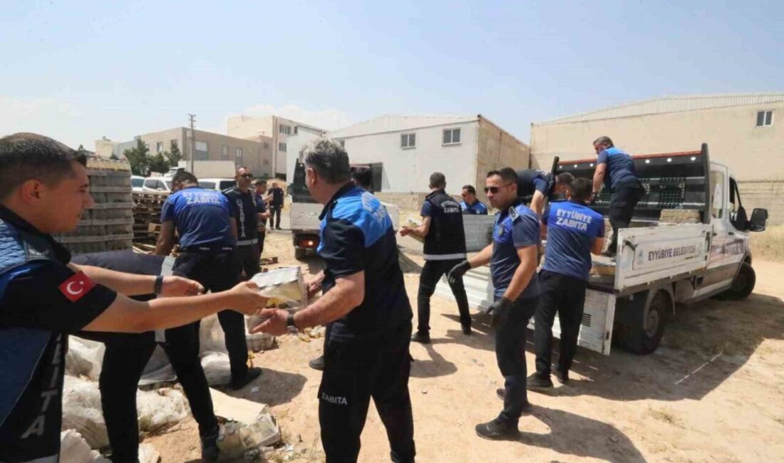 Eyyübiye Belediyesi Zabıta Müdürlüğü ekipleri, Şanlıurfa’da bir gıda toptancısı denetimi