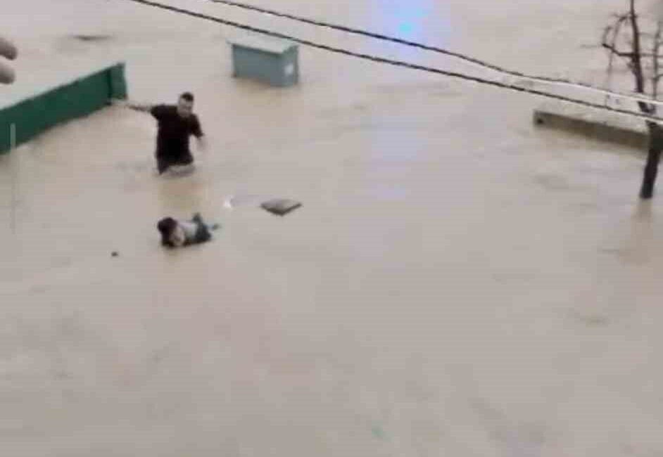 Kırşehir’de dün akşam meydana gelen yoğun yağışın neden olduğu sel