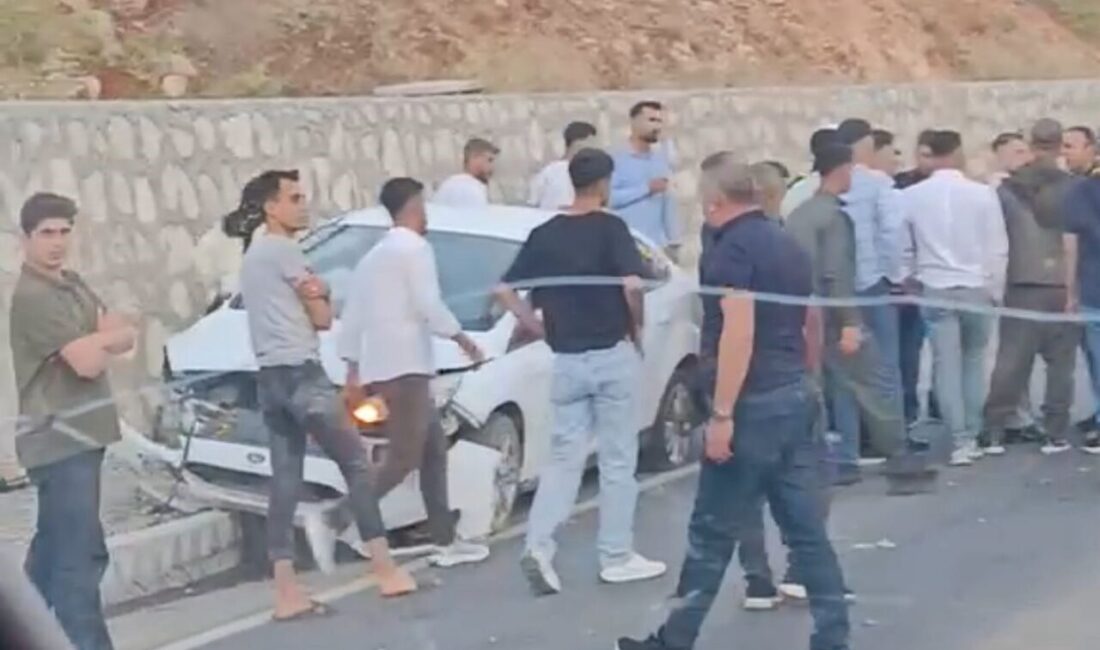 Siirt’te meydana gelen bir kaza, düğün konvoyunda ilerleyen bir aracın