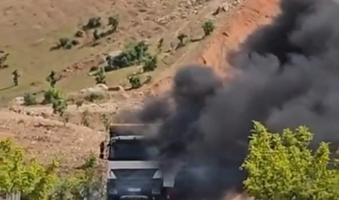 Siirt’in Eruh ilçesine bağlı Zorava bölgesinde seyir halindeki bir yük