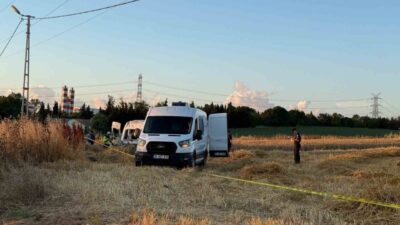 Silivri’de meydana gelen ve minibüsün tarlaya uçması sonucu 2 kişinin