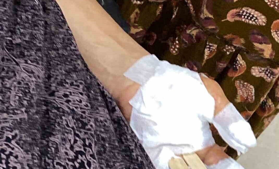 Silopi ilçesine bağlı Cumhuriyet Mahallesi’nde yaşanan olayda, sabah saatlerinde hayvanlarını