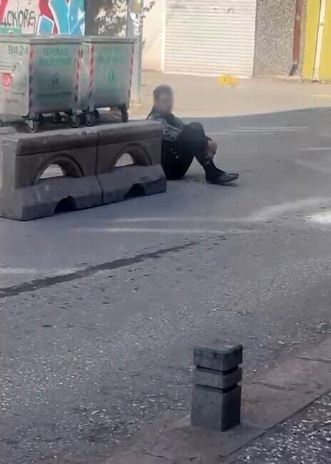 Eskişehir şehrinde, Eskibağlar Mahallesi’nde Genes Sokak ile Kumlubel Sokak’ın kesiştiği