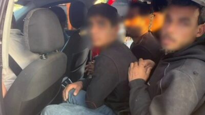 Hatay’da polis tarafından gerçekleştirilen operasyonda, 5 göçmeni kaçıran insan kaçakçılığı
