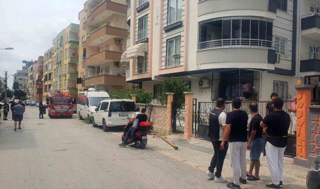 Tarsus ilçesinde bir apartmanın dış cephesinin boyanması sırasında meydana gelen