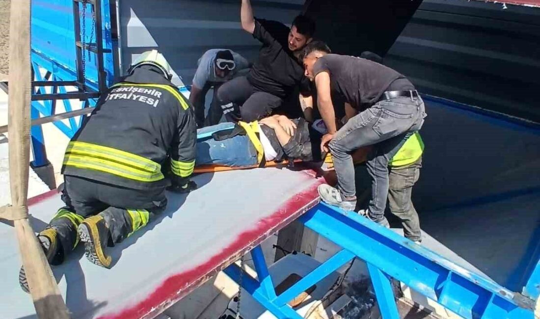 Eskişehir’in Sivrihisar ilçesinde bulunan bir maden ocağında çalışan 2 işçi,