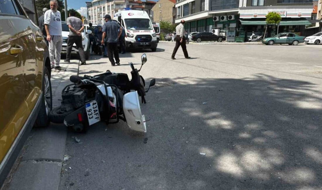 Kütahya’nın Tavşanlı ilçesinde meydana gelen trafik kazasında, bir otomobilin motorlu